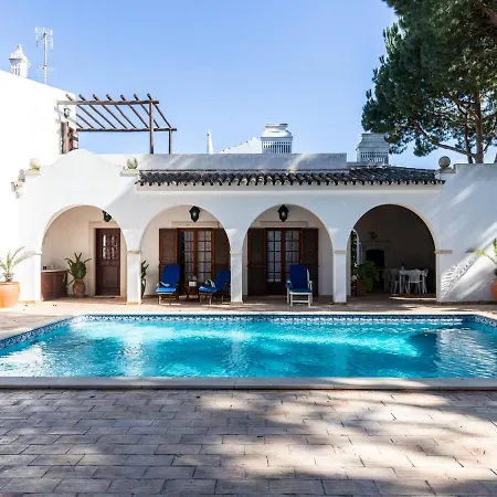 公寓 阿科索尔法鲁莱克斯酒店